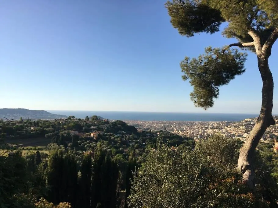 Maison De Charme Dans Les Collines Nicoises Nice 0*,  Francie